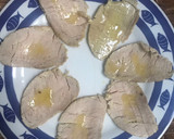 Foto del paso 10 de la receta: Solomillo al licor de hierbas