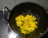 A picture of step 2 of Vada Pav.