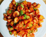 Foto langkah ke 2 dari resep Sambel Goreng Kentang Udang Pete.