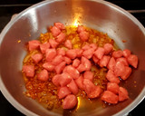 Foto del paso 5 de la receta: Ñoquis con salchichas a la napolitana