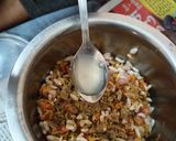 A picture of step 4 of Bhel puri.