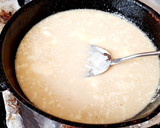 Foto del paso 2 de la receta: Pollo cremoso con espinacas