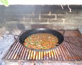 Foto del paso 2 de la receta: Pollo al disco / paellera