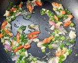 Foto langkah ke 3 dari resep Nasi Goreng Daun Jeruk.