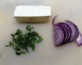 Sajtos - uborkás dinnyesaláta recept fázis 1 fotója