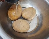 A picture of step 1 of Potato tornado.