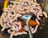 Foto langkah ke 3 dari resep Oseng Usus Ayam.