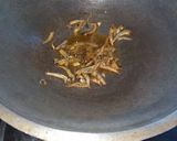 Foto langkah ke 3 dari resep Tumis jantung pisang.