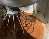 A picture of step 7 of Texas Sheet Cake.