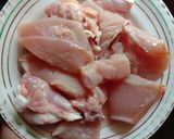 A picture of step 2 of Pepper chicken gravy.