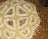 रोज कुकीज़ (Rose Cookies recipe in hindi) रेसिपी चरण 3 फोटो