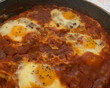 Foto del paso 3 de la receta: Huevos al plato en 10 minutos