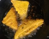 A picture of step 5 of Bread 🥖 pakoda.