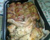 Sült csirkecomb, baconszalonnával csavart töltelékkel recept fázis 1 fotója
