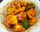 પનીર શેશલીક સીઝલર વીથ મખની સોસ (sizzler recipe in Gujarati) રેસીપી સ્ટેપ2ફોટો