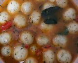 Foto langkah ke 6 dari resep Cilok kuah pedas.