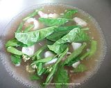 รูปขั้นตอนการทำที่ 2 ของ เส้นหมี่ราดหน้าปลาหมึก