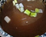Foto langkah ke 3 dari resep Sup Jamur Enoki.