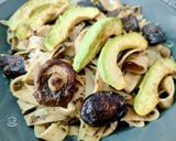 Foto del paso 8 de la receta Tagliatelle de boletus trufado con shiitake y aguacate frito