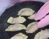 Foto langkah ke 4 dari resep Gyoza ayam / mandu ayam korea / dumpling ayam.