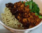 Foto langkah ke 11 dari resep Mi ayam jamur simple! Ala Bey - Lengkap dgn kondimen2 nya.