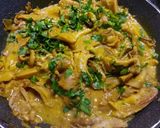 A picture of step 4 of Oyster Mushrooms with Mustard Sauce.