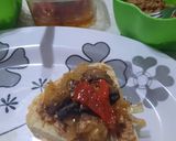 Foto del paso 8 de la receta: Pan con atún, hongos, cebolla y morrón