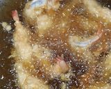 Foto langkah ke 5 dari resep Udang Goreng Tepung.