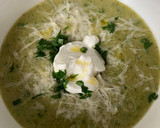 A picture of step 5 of Broccoli and Celery Soup.