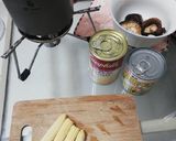 山中煮食・罐頭玉米蔬菜湯的食譜步驟1照片