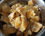 तिल गुड का तिलकुट (Til Gud ka tilkut recipe in Hindi) रेसिपी चरण 2 फोटो