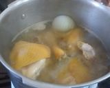 Foto del paso 1 de la receta: Consome de pollo