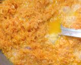 A picture of step 3 of Carrot Halwa or Gajar Halwa.