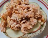 Pulled Lachs Burger mit Honig-Senf Creme Rezeptschritt 5 Foto