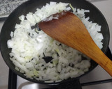 Foto del paso 2 de la receta: Hamburguesa de Frijoles rojos. Sin carne