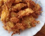 A picture of step 7 of Grated Potato Pakora.