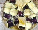 Foto langkah ke 3 dari resep Tumis Terong Ungu Tahu.