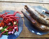 Foto langkah ke 1 dari resep Pindang Ikan Geprek.