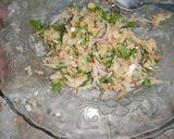 A picture of step 3 of Mix Pakoray.