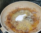 A picture of step 4 of Swedish Meatballs and Gravy.