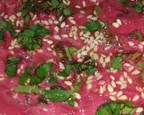 Une image de l'étape 4 de Tzatziki de betterave rouge.