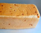 Foto langkah ke 8 dari resep Roti Tawar Kismis/ Raisin Bread.