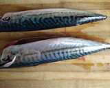 Foto del paso 1 de la receta: Caballa al ajo arriero