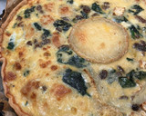 Foto del paso 19 de la receta: Quiche de espinacas y queso de cabra con uvas pasas, vegetariana