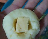 Foto del paso 2 de la receta: Bombas de papa y queso