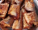 Foto langkah ke 2 dari resep Ikan Halu-Halu (Barakuda) Masak Santan.