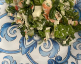 Foto del paso 2 de la receta: Ensalada de camarones cocidos con jaiba de imitación