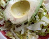 Foto del paso 2 de la receta: Palta rellena con Salmón