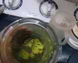 Foto langkah ke 1 dari resep Mini bolu kukus brokoli.