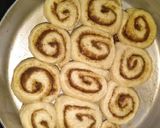 A picture of step 9 of Cinnamon rolls.